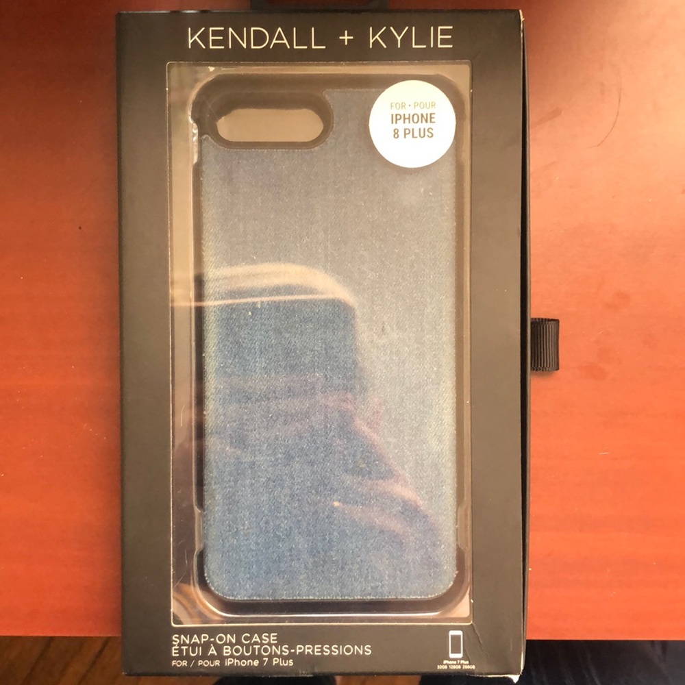 Kendall + Kylie iPhone 8 plus phone case